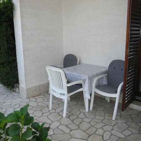 Apartments Boti Dramalj Bagian luar foto