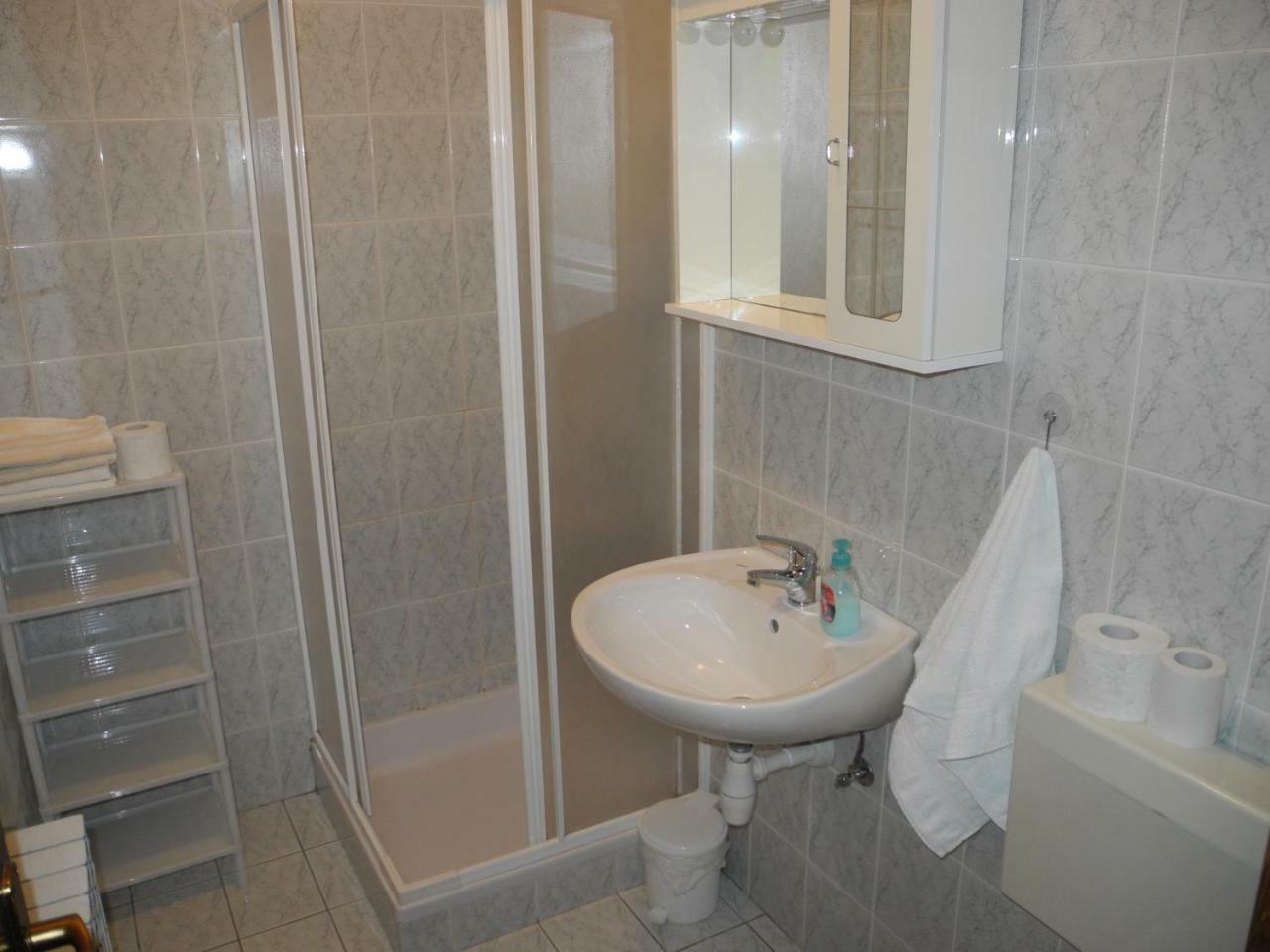Apartments Boti Dramalj Bagian luar foto