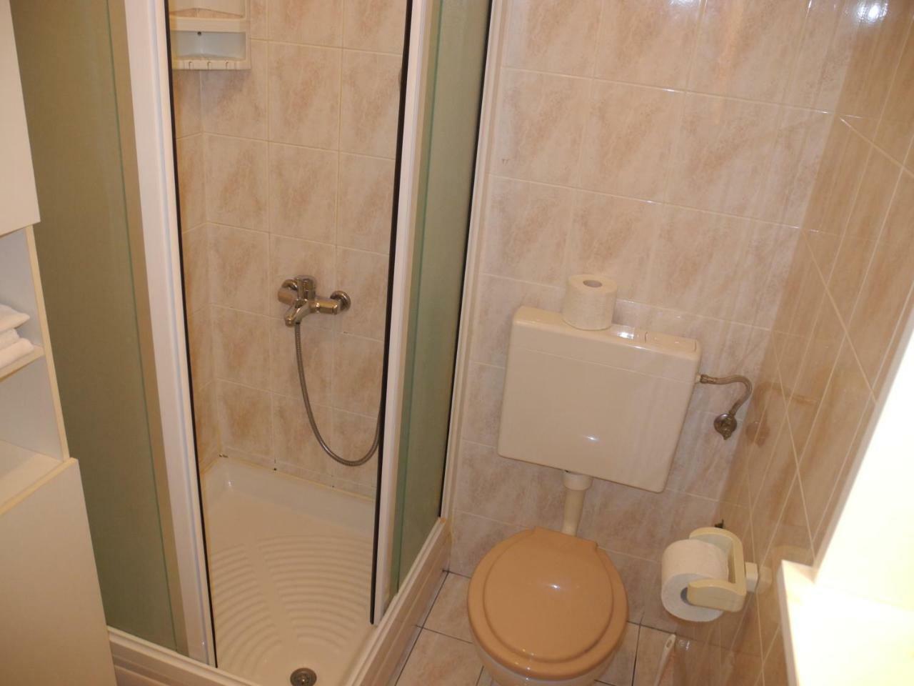 Apartments Boti Dramalj Bagian luar foto