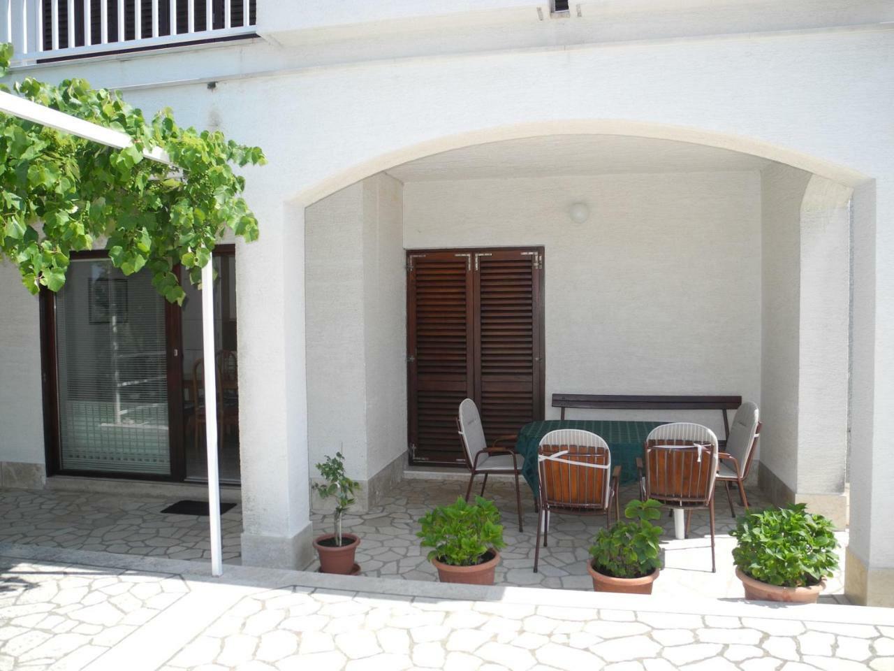Apartments Boti Dramalj Bagian luar foto